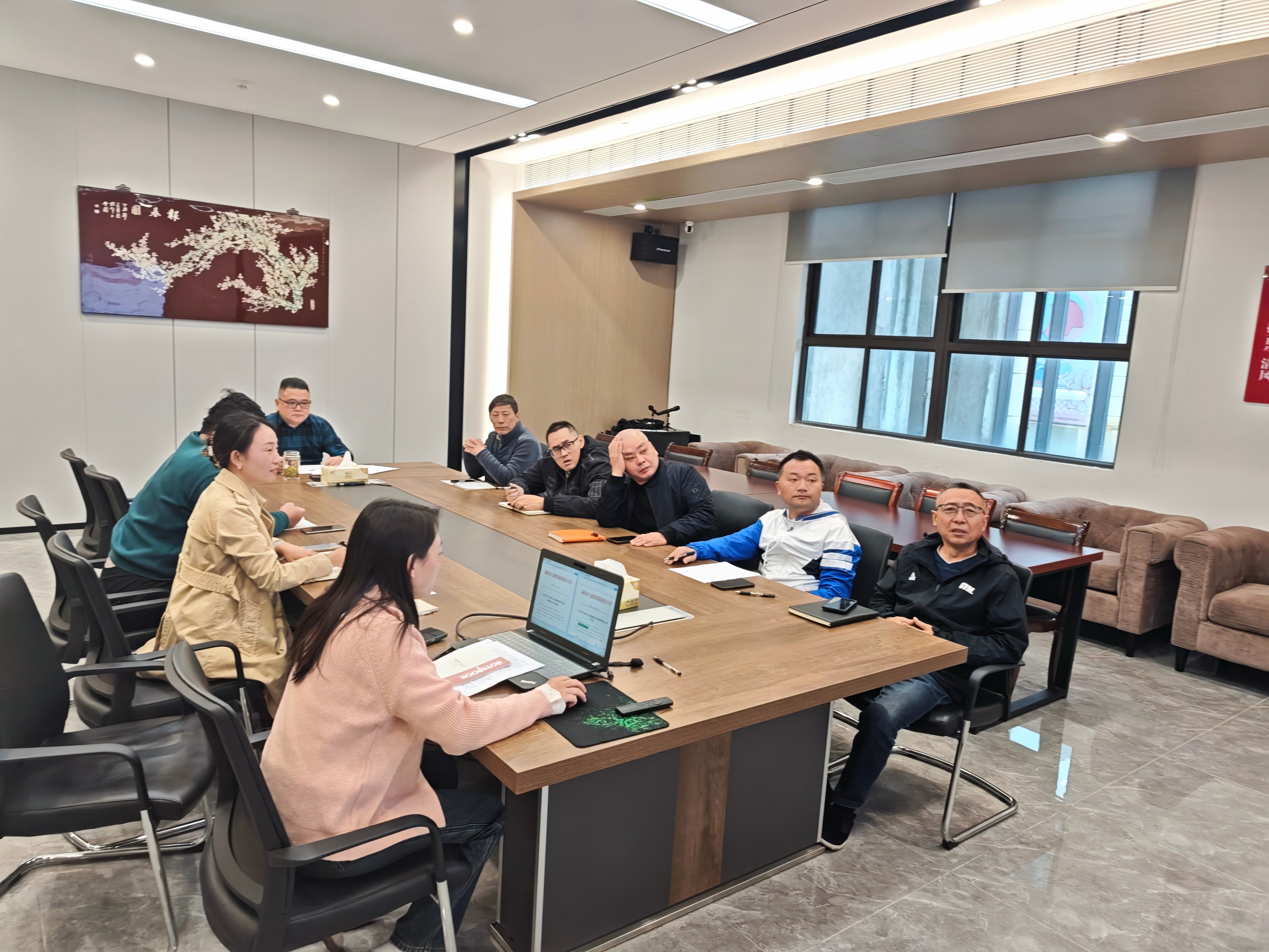 1760949680348613.jpg 1.jpg