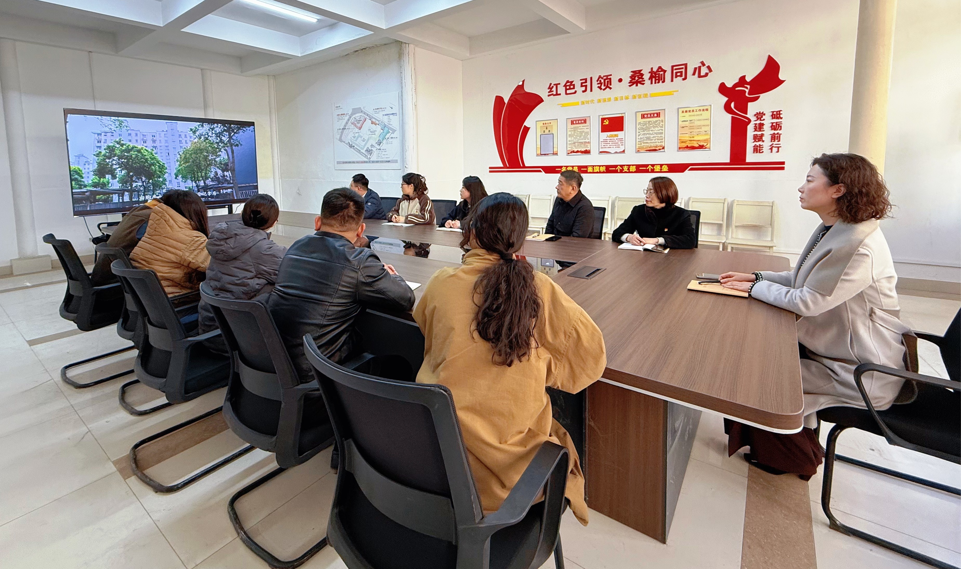 1765282519615927.jpg 踩踩踩.jpg