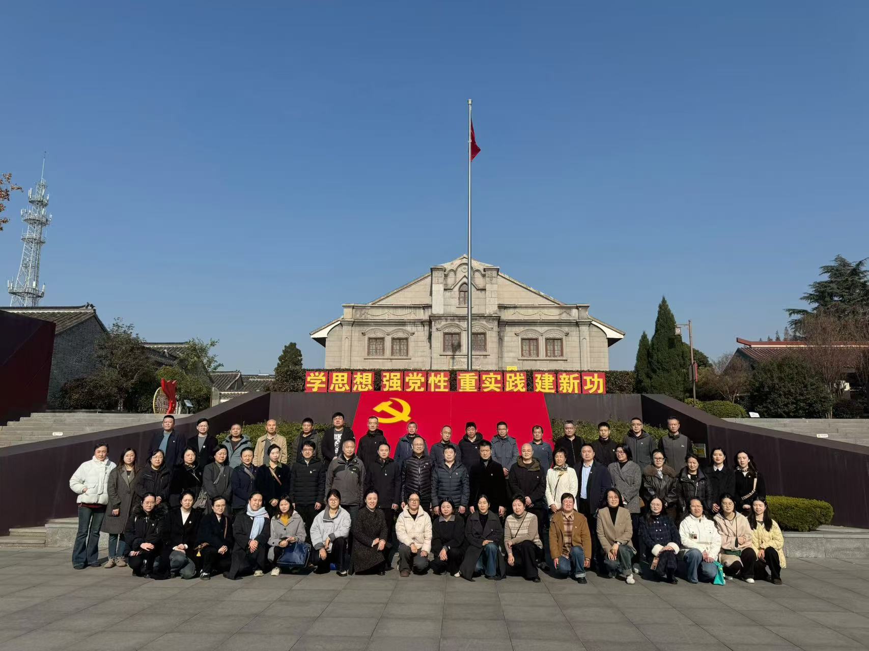 1765506547550301.jpg 245a2281d6d445c2f9a59c05cded494f.jpg